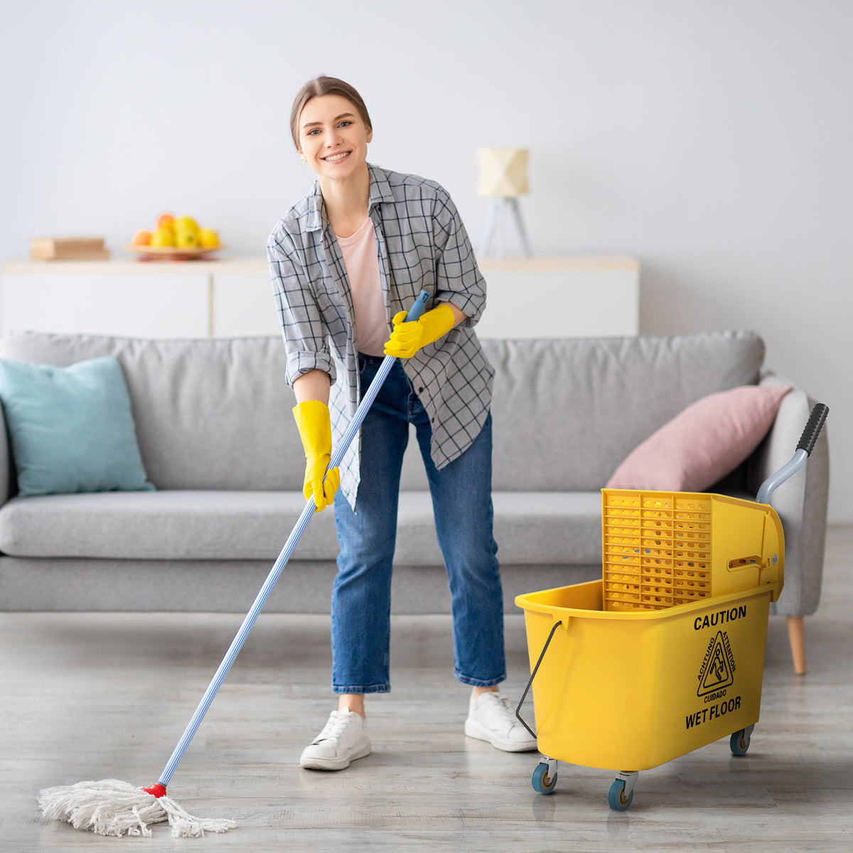 HOMCOM 20L Mop Bucket with Side Press Wringer and Removable Water Separation Panel on 4 Wheels, Yellow