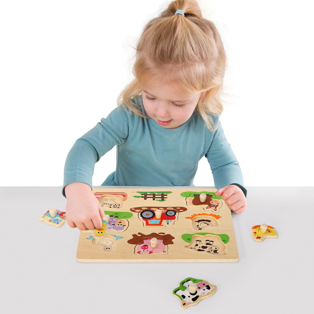 SOKA Farm Animals Peg Puzzle – Wooden Shape Sorting Toy for Young Children
