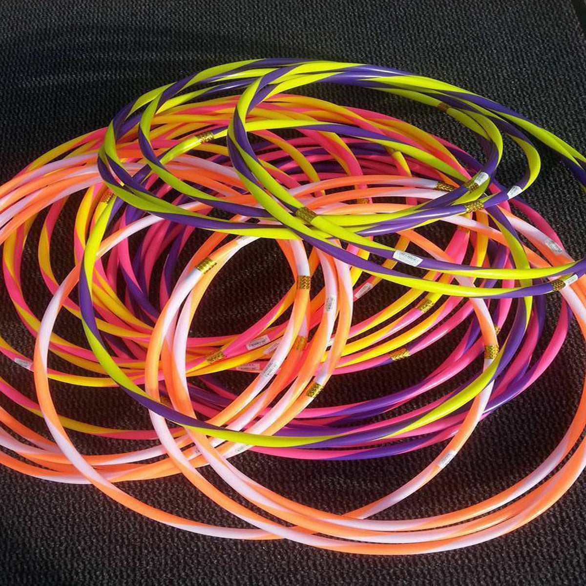 Colourful PolyPro Hula Hoops, Pack of 6, 60cm Diameter – Fitness, Balance & Coordination Hoops, Random Colours