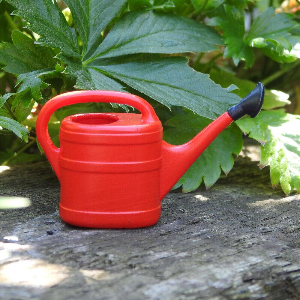 Whitefurze G28WC 6L Watering Can with Detachable Sprinkler Rose – Wraparound Handle, Indoor & Outdoor Use, Red
