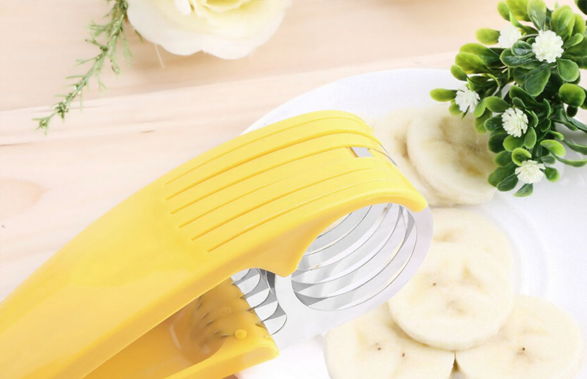 Avilo Banana Slicer Dish – Evenly Slices Bananas into Five Pieces, Kitchen Gadget