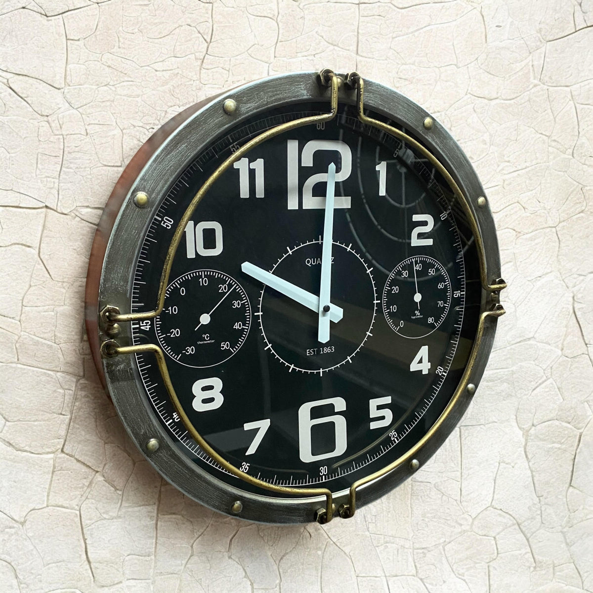 London 40cm Globe Wall Clock – Black & Silver Metal, Quartz Movement