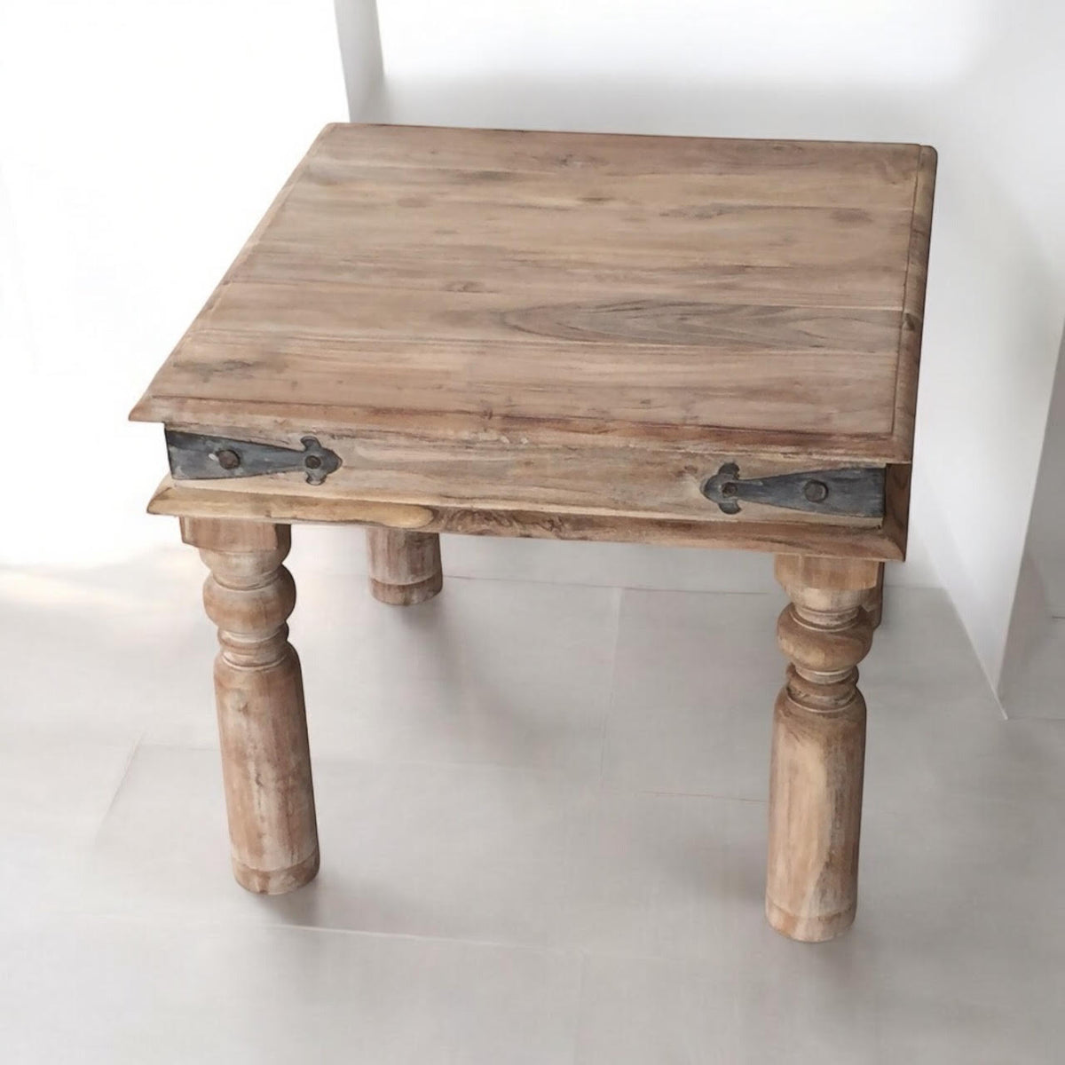 AcaciaHome 45cm Wooden Square Side Table with Natural Wood Finish – Compact Table for Living Room, Bedroom or Office