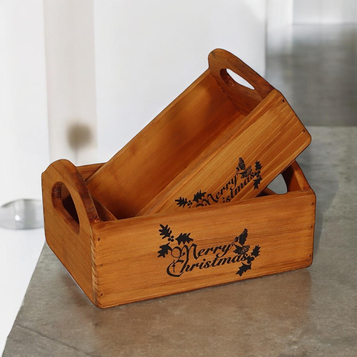 AcaciaHome Vintage 'Merry Xmas' Wooden Storage Crates, Set of 2 – Stackable with Handles, Brown