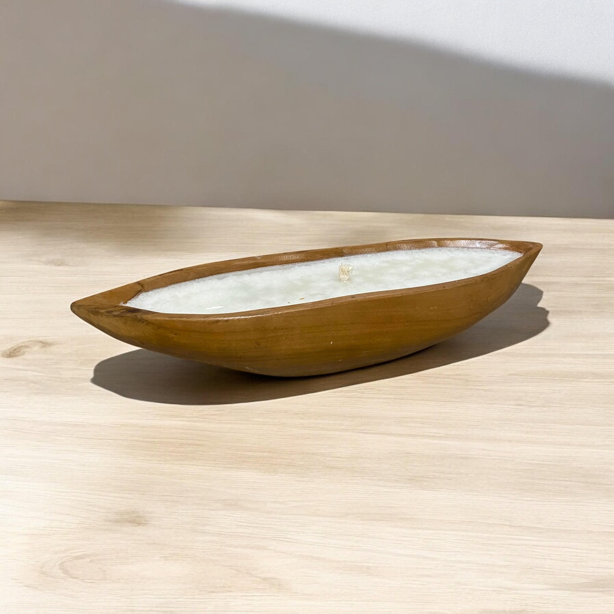 AcaciaHome 40cm Teak Root Boat Bowl with Candle – Handcrafted Natural Wood Centrepiece for Fruit and Snacks