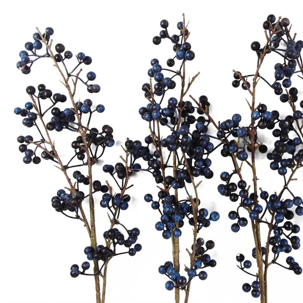 Artificial Blue Christmas Berry Spray, 70cm Single Wired Stem – Festive Display Foliage