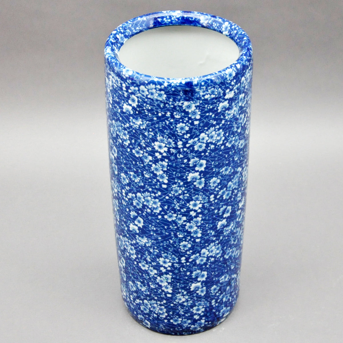 AcaciaHome Ceramic Umbrella Stand – Holder for Canes & Walking Sticks, Entryway Decor, Blue & White