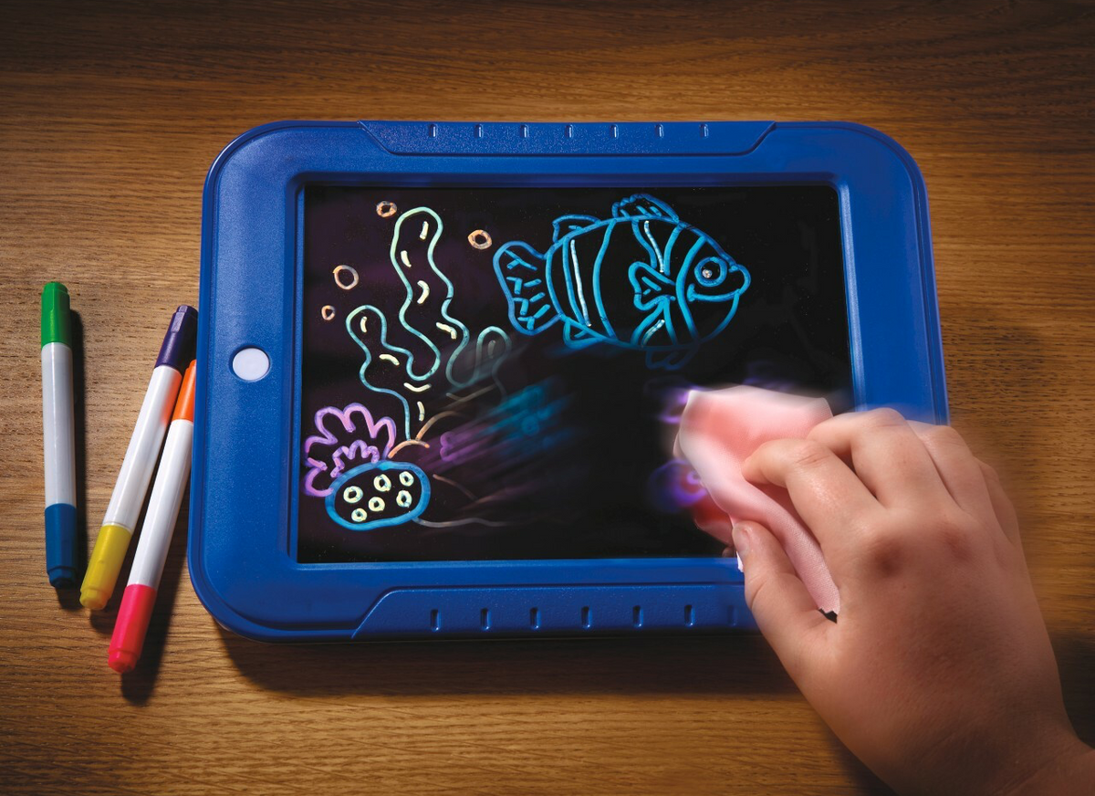 Avilo Light-Up Drawing Pad with Eight Light Effects – Creative Toy for Kids
