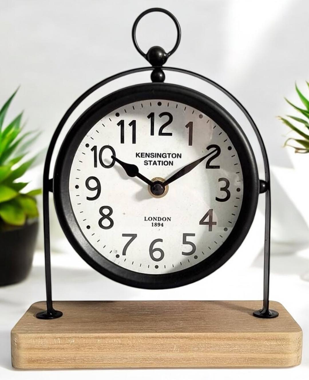 AcaciaHome Silent Sweep Mantel Clock with Easy-to-Read Face – Quiet Tabletop Timepiece for Living Room