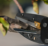 Avilo Powerful Multi-Cutter Tool – Versatile Cutting for Garden, Hobby and Everyday Use
