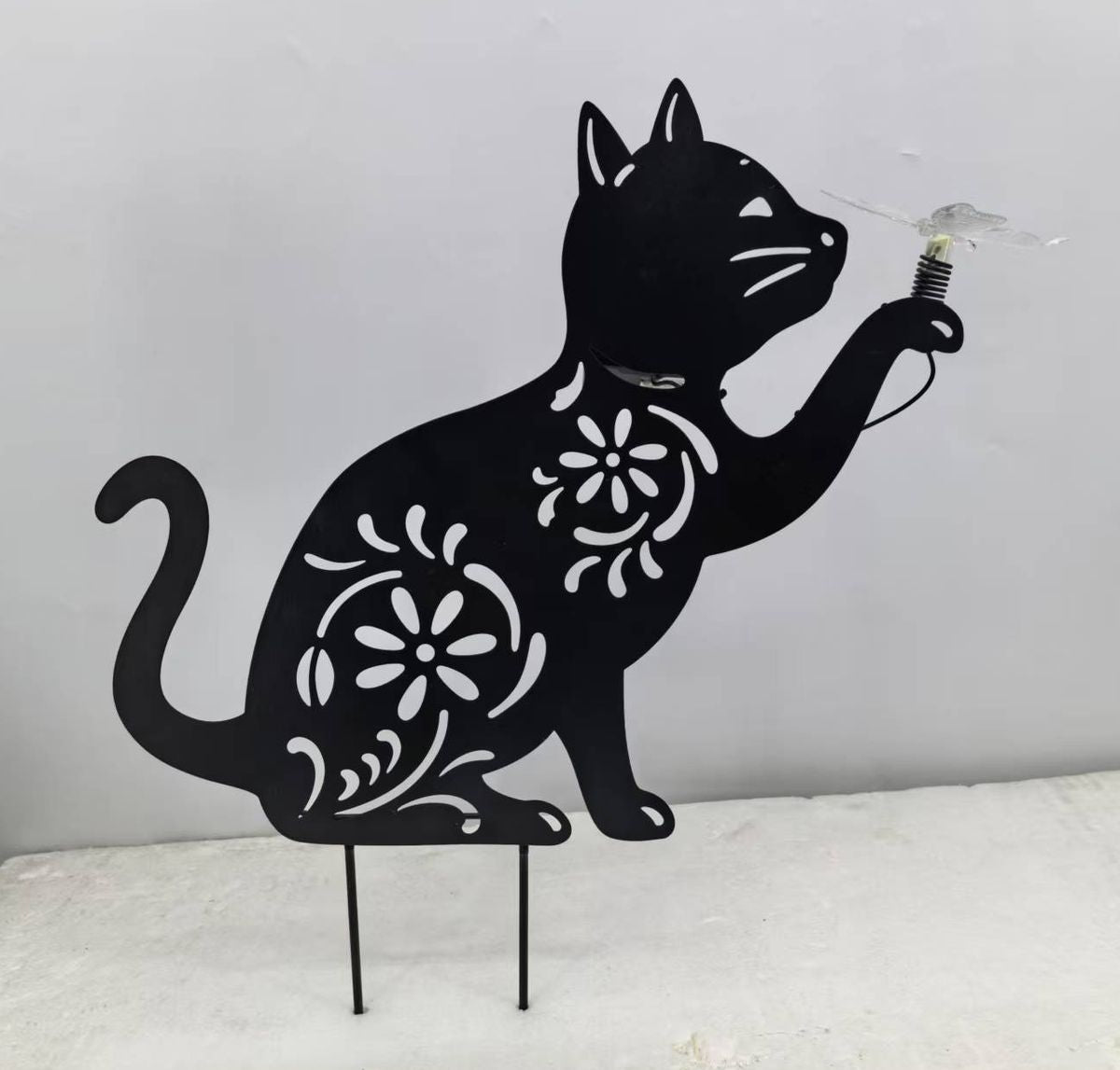 Avilo Cat Design Solar Stake Light – Steel Cut Garden Ornament for Cat Lovers
