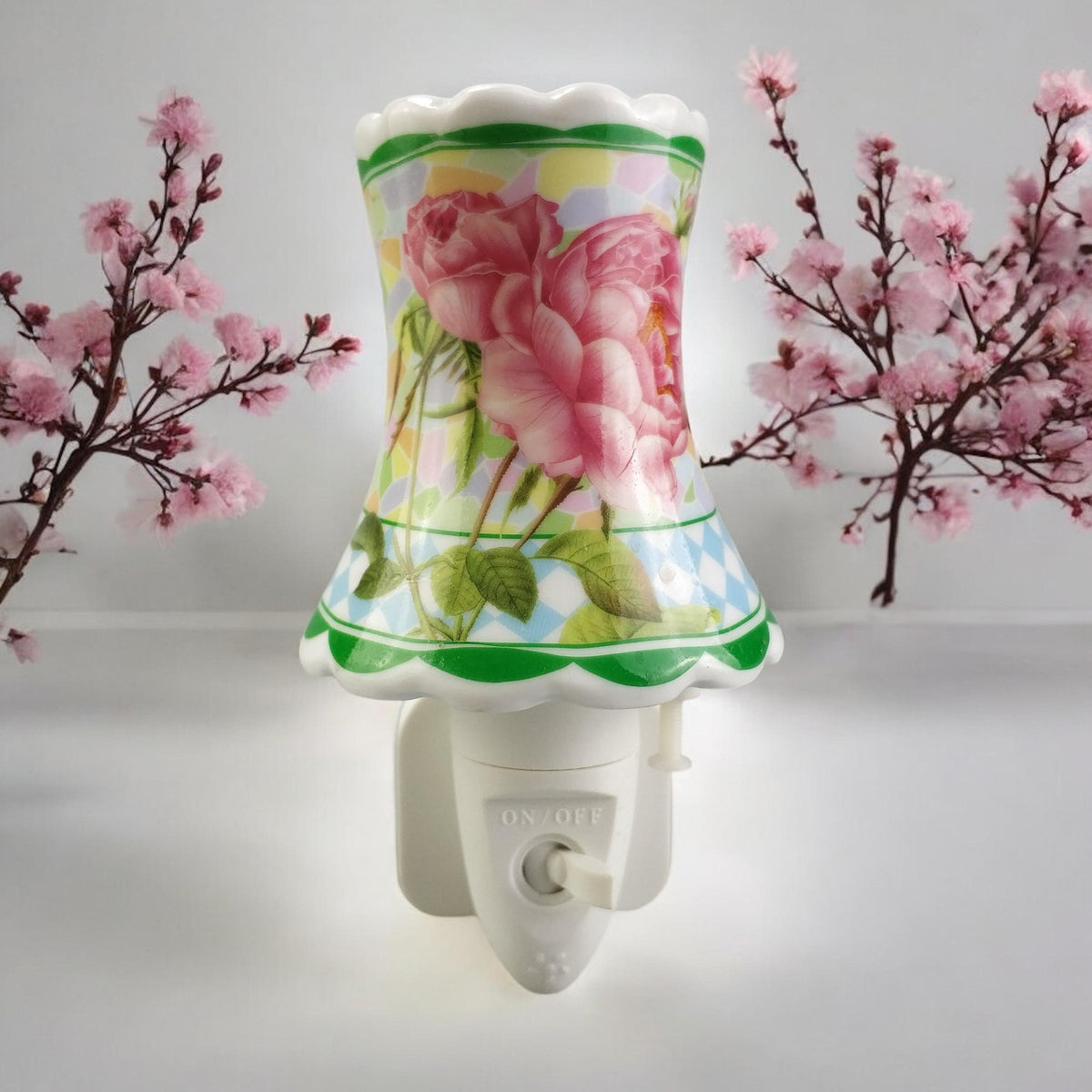 Plug-In LED Night Light with Floral Ceramic Body and On/Off Switch – Decorative Lighting for Bedrooms and Hallways