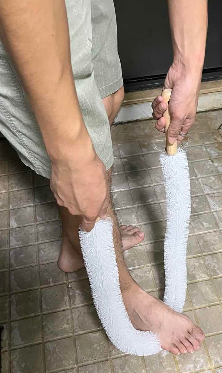 Avilo Back and Foot Cleaning Brush with Long Bristles and Two Wooden Handles