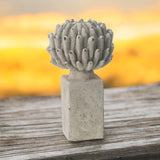 Stone-Look Resin Flower Garden Ornament on Base – Decorative Floral Figurine for Home or Office, 21cm