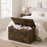 HOMCOM 100L Storage Box with Safety Hinge & Seat Top – Storage Trunk Bench, Rustic Brown Wood-Effect