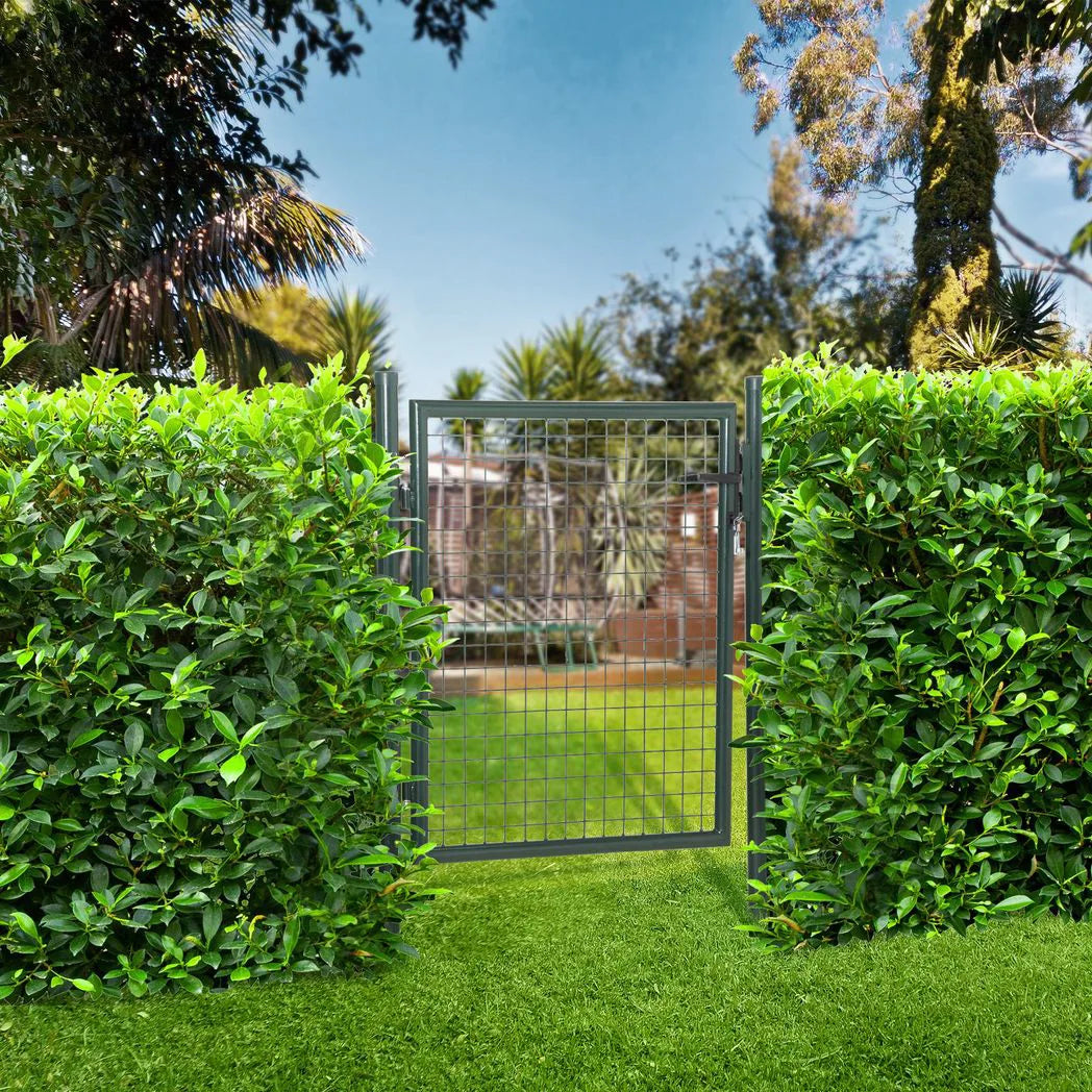 HOMCOM Green Steel Garden Gate with Lock and 3 Keys, 97 x 150 cm – Secure Fence Gate with Handle