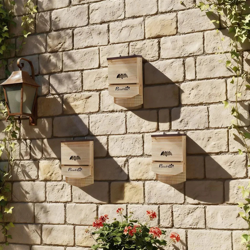PawHut Bat Boxes, Pack of 3 Wooden Bat Houses with Hanging Hook – Garden Wildlife Roosts, Natural
