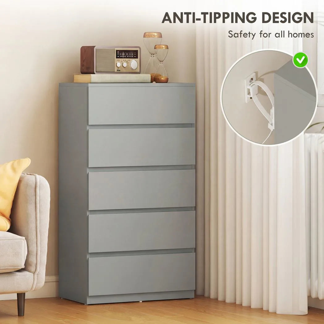 HOMCOM 5-Drawer Chest of Drawers with Soft-Close Hinges and Handle-Free Design – Modern Bedroom Storage Unit