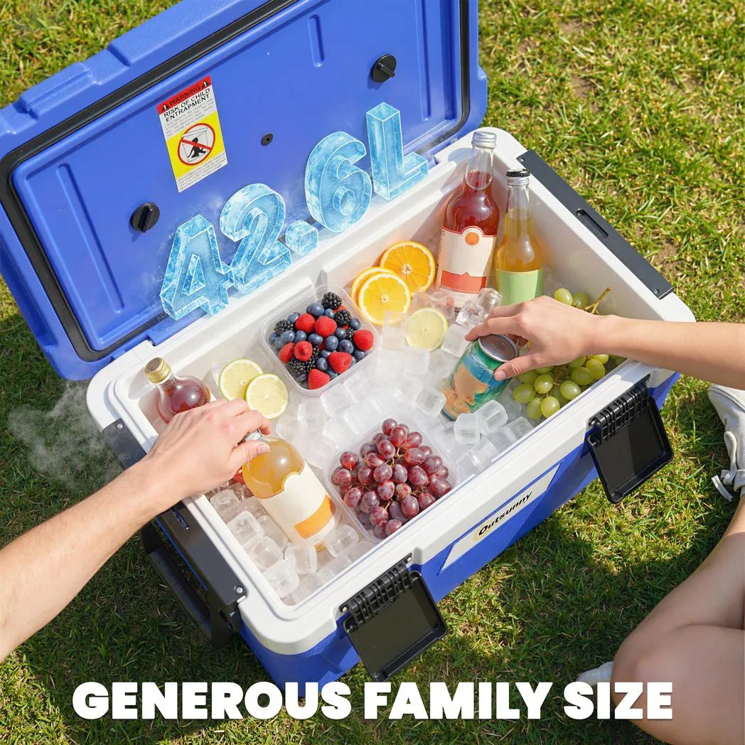 Outsunny 42.6L Insulated Cool Box with Handles, Lid & Drain Valve – Portable Camping & Picnic Ice Cooler, Dark Blue