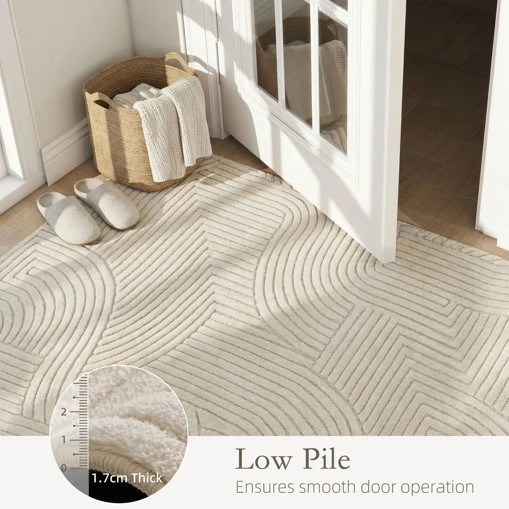 HOMCOM Modern Geometric Plush Rug, Non-Slip, 200 x 140cm – Cream