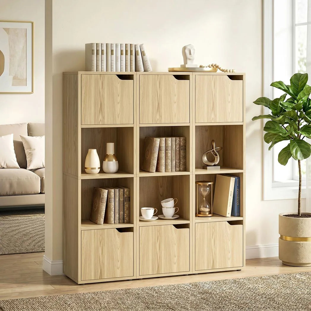 HOMCOM Narrow 4-Tier Bookcase with Open Shelves and Cabinet Doors – Slim Storage Unit, Oak