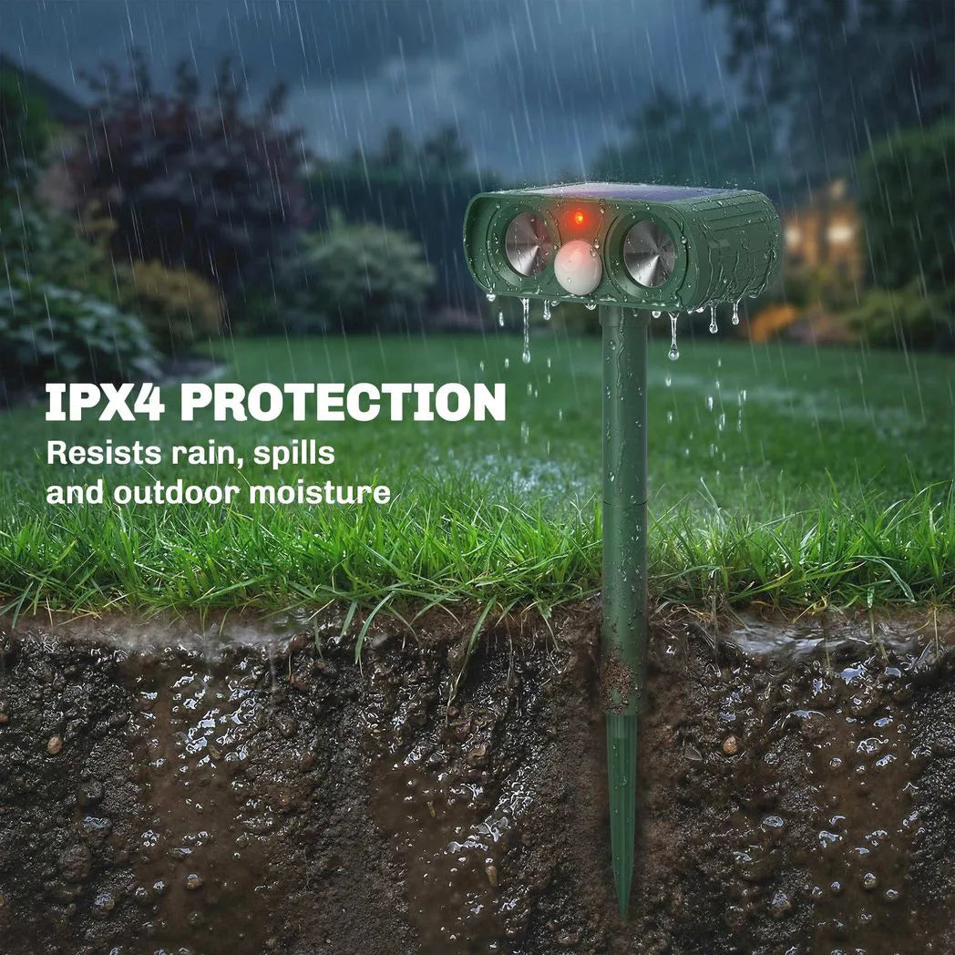 Outsunny Solar Ultrasonic Cat Repellent with PIR Motion Sensor and LED Flash – Weatherproof Garden Deterrent