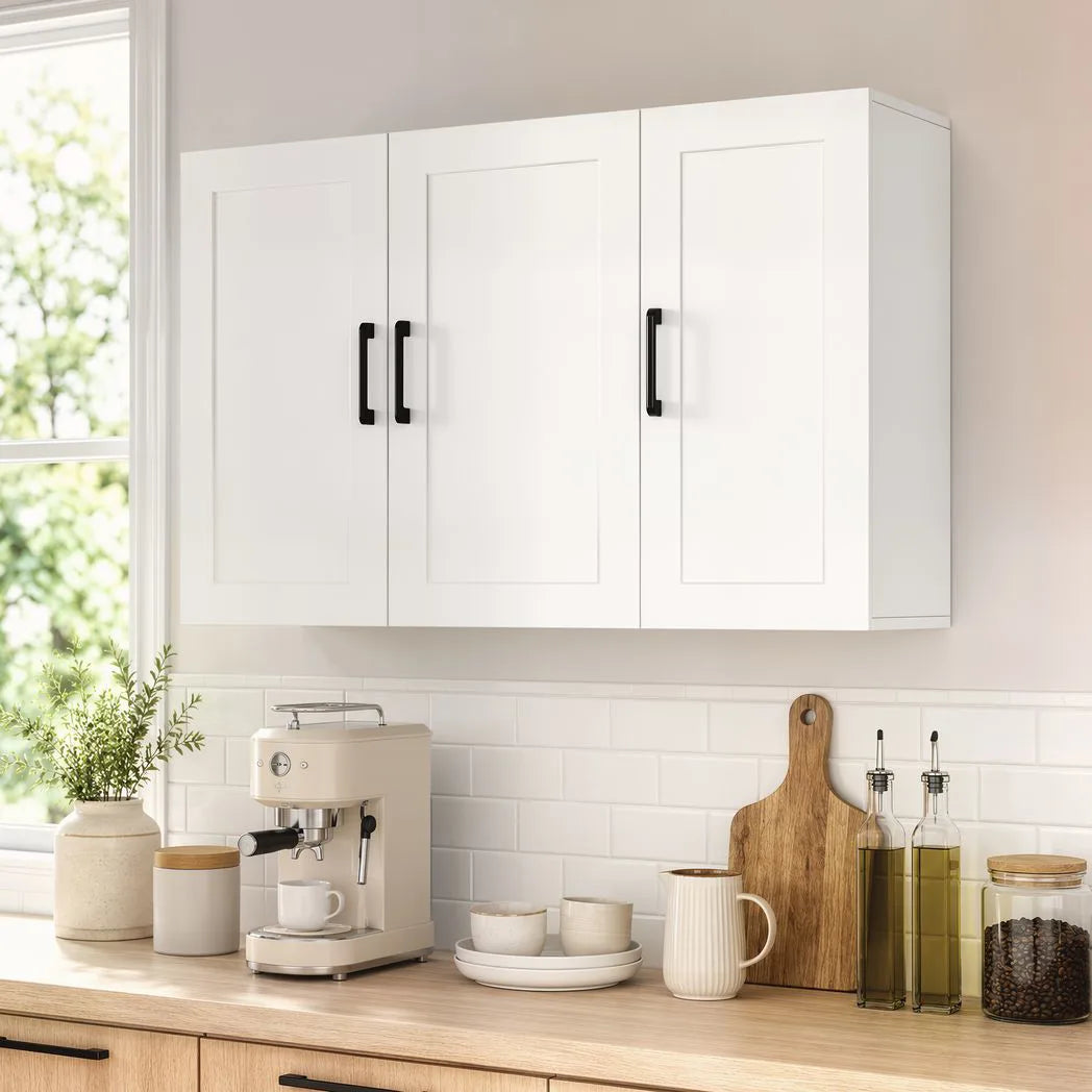 HOMCOM 90 cm Wall-Mounted Bathroom Cabinet with Soft-Close Doors and Adjustable Shelf – White