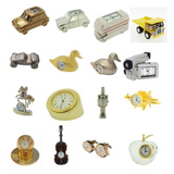 Miniature Vintage-Style Quartz Clock with Bold Numbers – Elegant Small Clock for Dining or Living Room