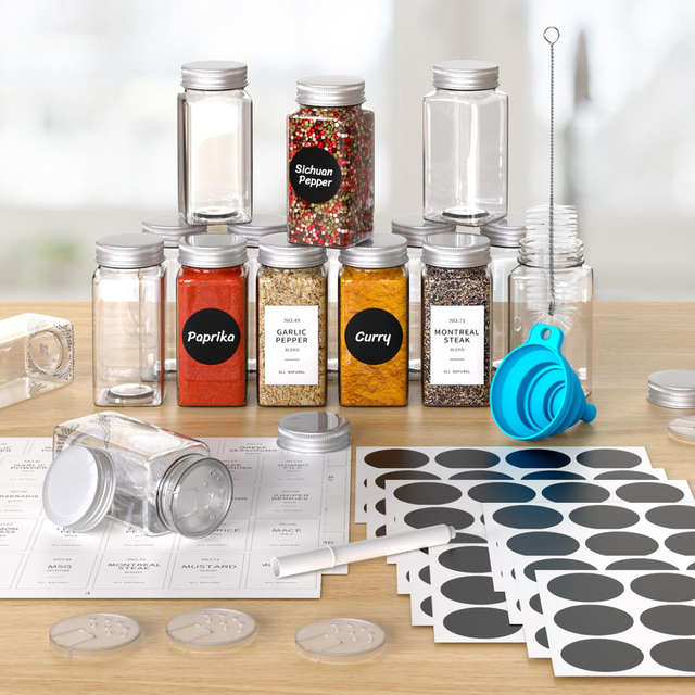 25 glass spice jars with lids