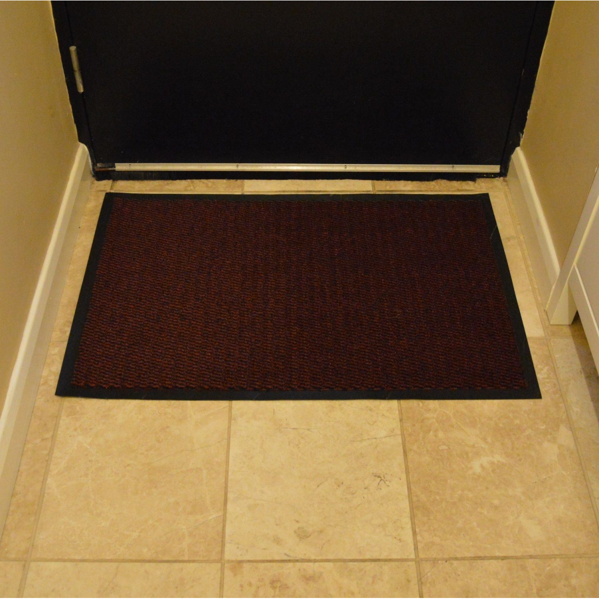 Dirt-Trapping Barrier Mat with Non-Slip Rubber Backing, 120 x 180 cm – Entrance Door Mat, Red